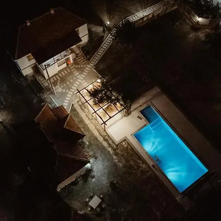Villa Uzivancija